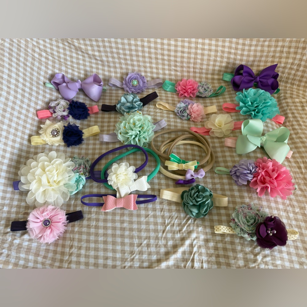24 Baby Girl Bows Handmade Newborn-6 months